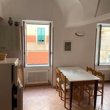 Appartamento A Due Passi Dal Mare Finale Ligure Luaran gambar
